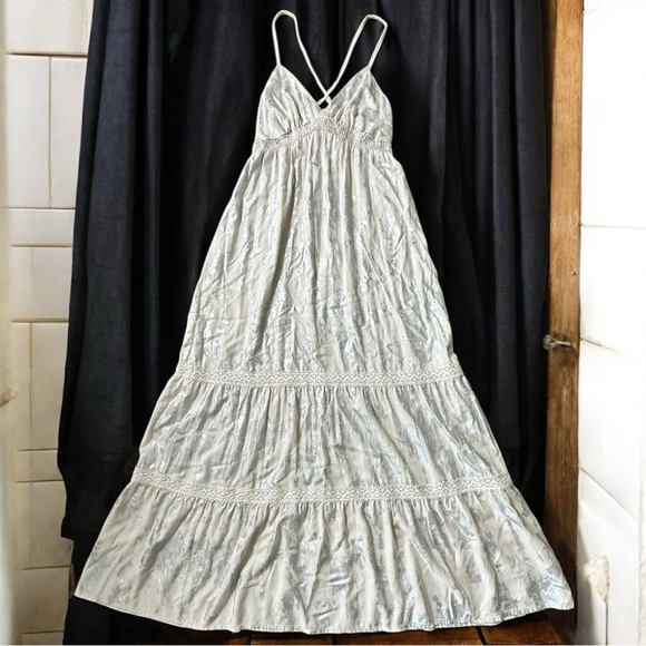 Mossimo Supply Co.  Maxi Dress ivory with metallic Silver Size Small - Picture 3 of 12